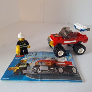 Alternative view of 7241-1 - Fire Car